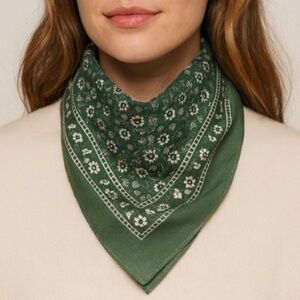 Sézane 100% Organic Cotton Floral Green Scarf